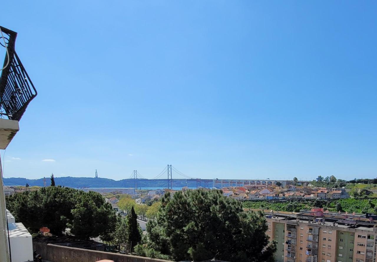 Prazeres Pool Residence Lisbon Bagian luar foto